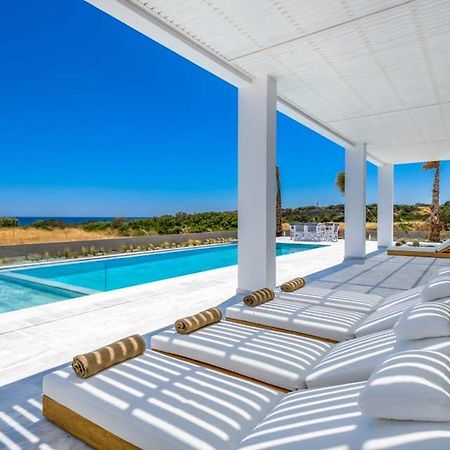 Seashore Beachfront Villa Lakhania Exterior foto