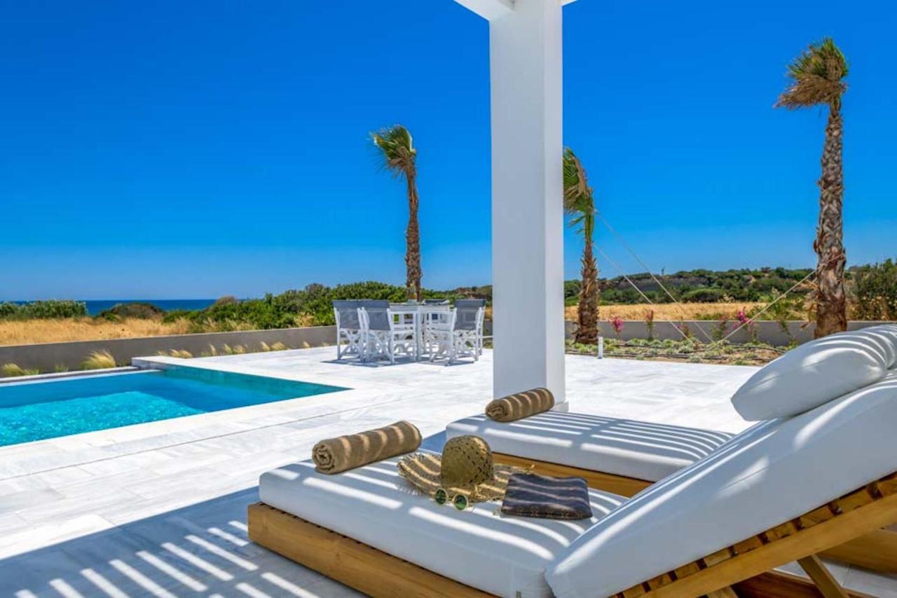 Seashore Beachfront Villa Lakhania Exterior foto