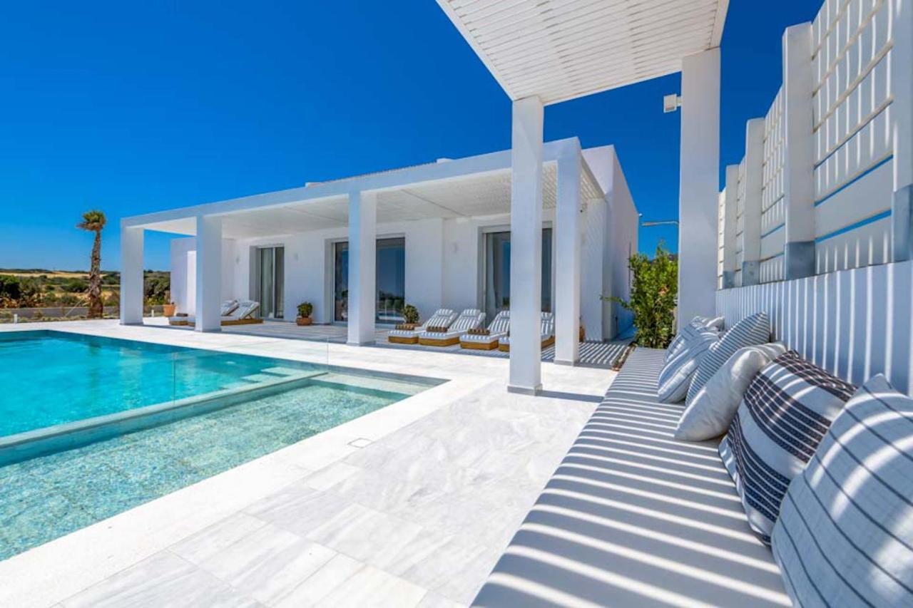 Seashore Beachfront Villa Lakhania Exterior foto