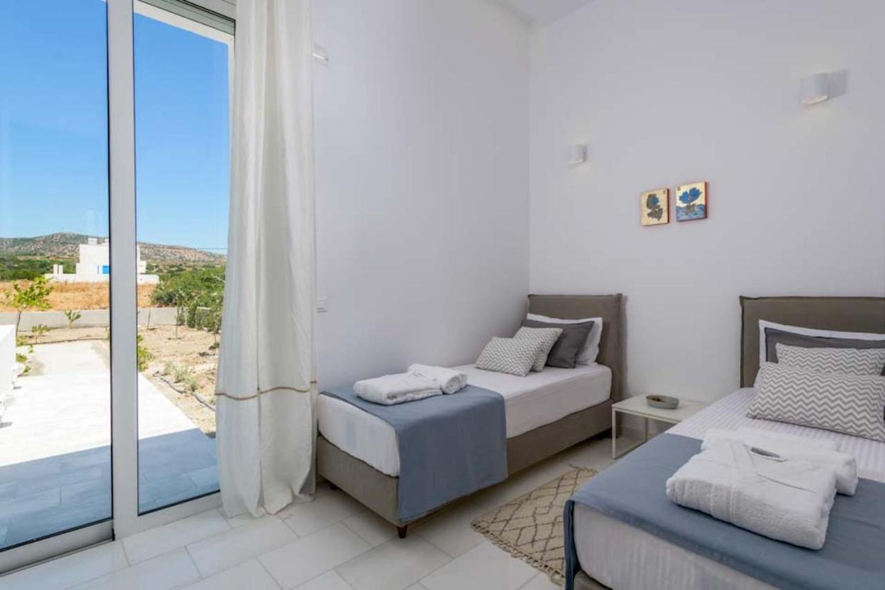 Seashore Beachfront Villa Lakhania Exterior foto