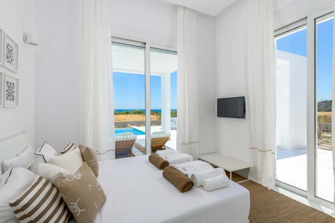 Seashore Beachfront Villa Lakhania Exterior foto